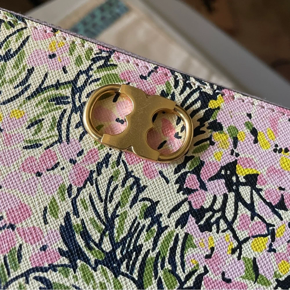 TORY BURCH gemini link zip continental wallet in flower field